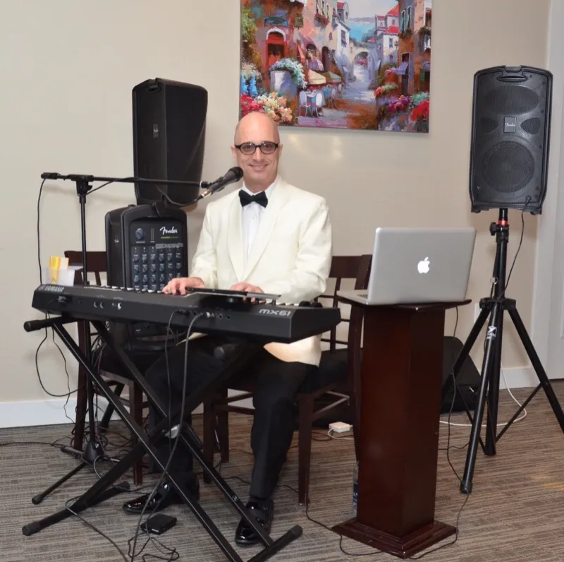Ed Kelly - Professional Jazz Pianist Calgary - Corporate Event Music